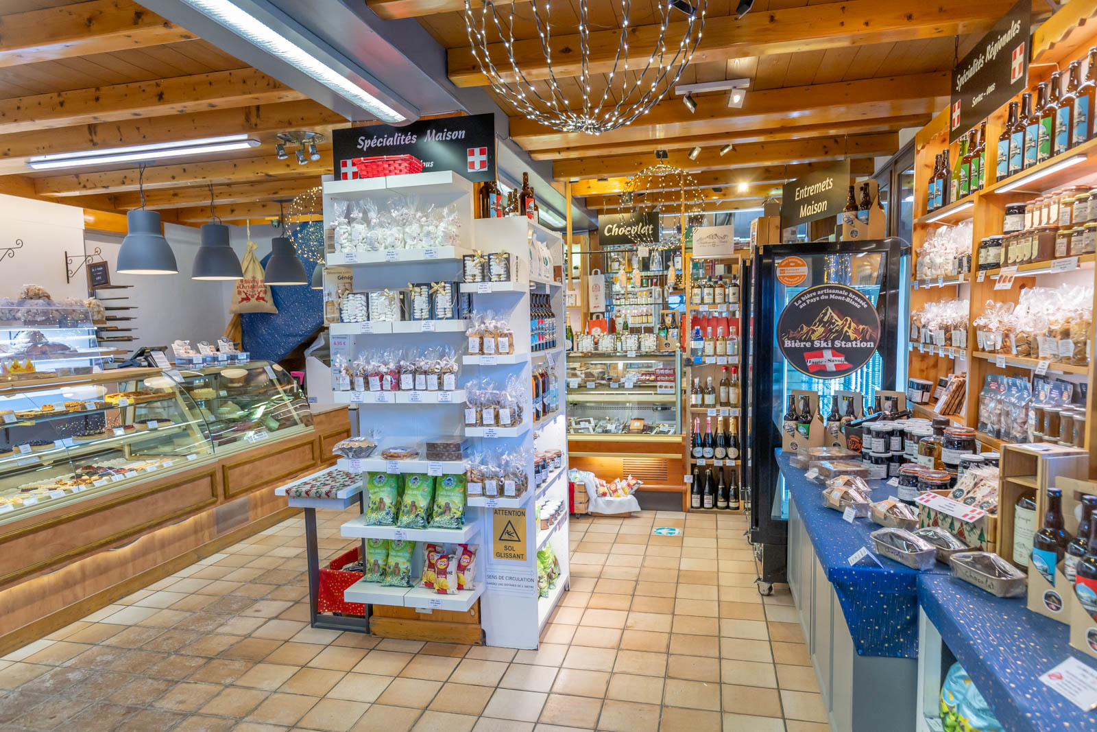 Inside the best Boulangerie on the planet - possibly!!  